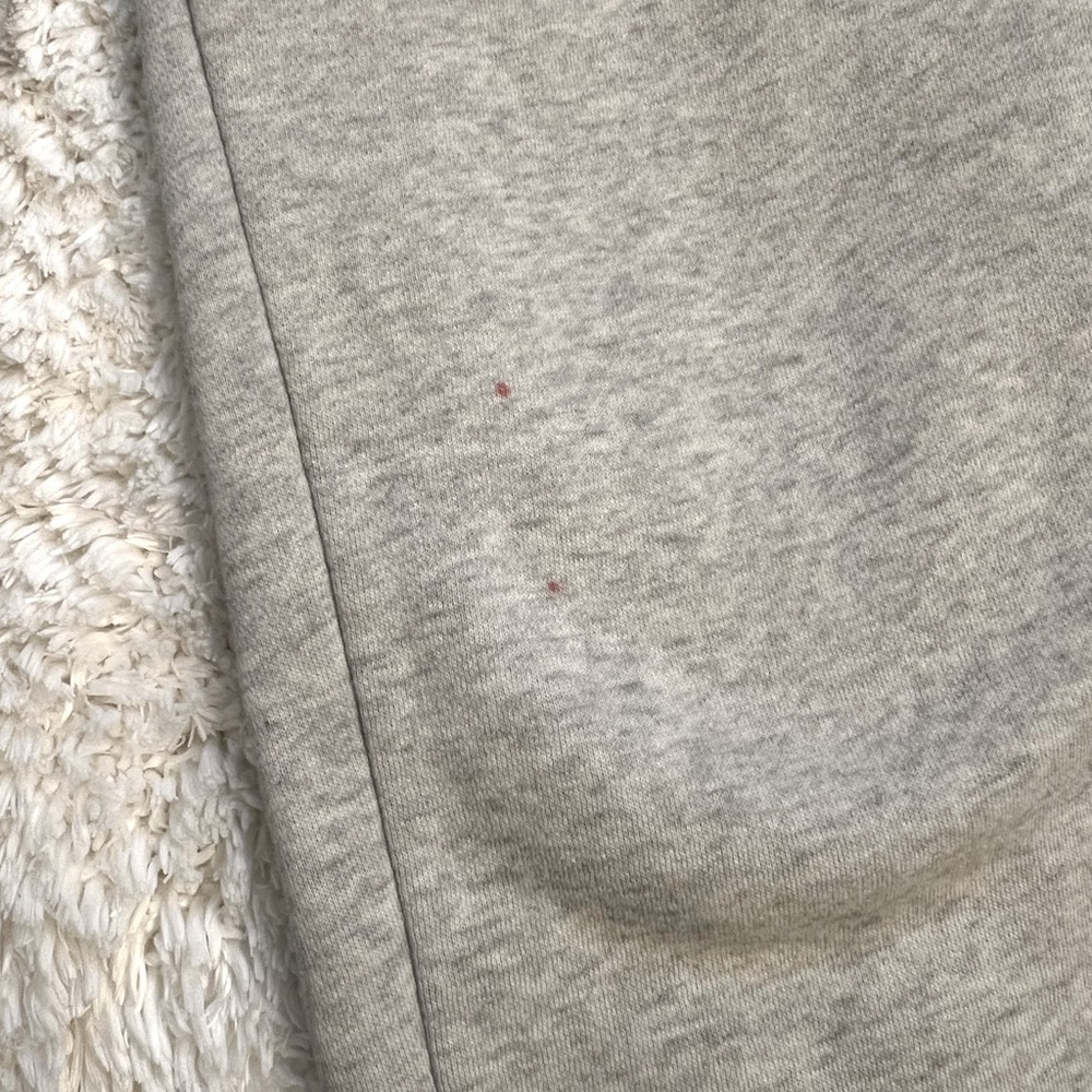 Hollister Light Gray Joggers - Picture 10 of 10